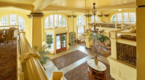 阿什蘭溫泉酒店 (Ashland Springs Hotel) in 阿什蘭市中心