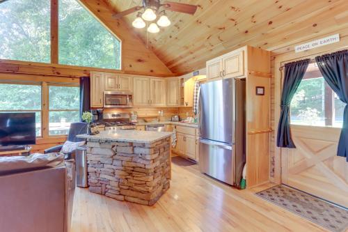 Charming Morganton Cabin with Hot Tub and Game Room!