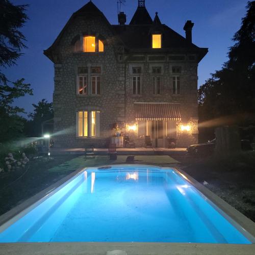 Kilátás, Château / Manoir de Saint-Gaudens (Chateau / Manoir de Saint-Gaudens) in St Gaudens