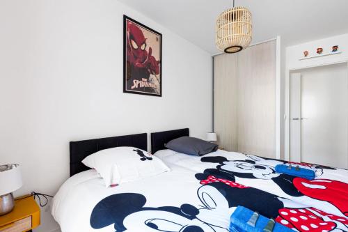 Cosygreen77 - Premium Apartment Private Garden and Covered Terrace 10 min to Disneyland Paris - Location saisonnière - Magny-le-Hongre