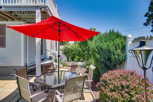 3 Mi to Dtwn & Beach! Bristol Home w/ Patio in Bristol (RI)
