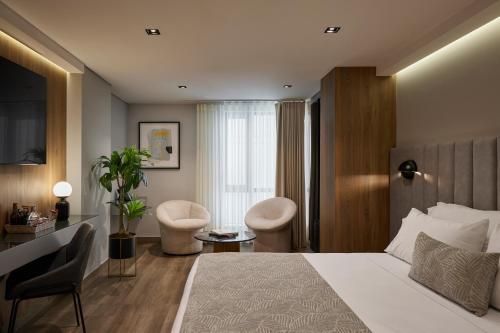 481424768 Hotel Selis