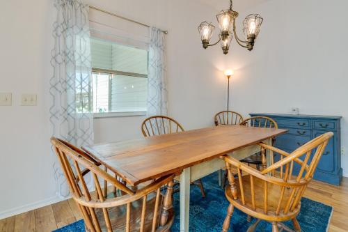 The Villages House with Community Amenities! in The Villages, USA