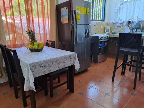 Casa Eli en Playa Manuel Antonio in Quepos