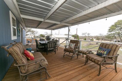 Hill Country Escape/Lrg Patio/Minutes to Wineries