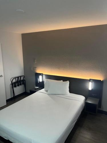 1 queen bed