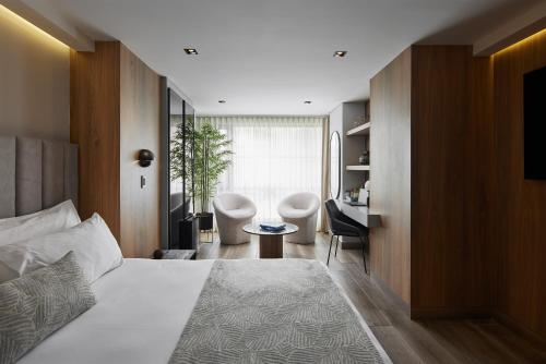 481435083 Hotel Selis