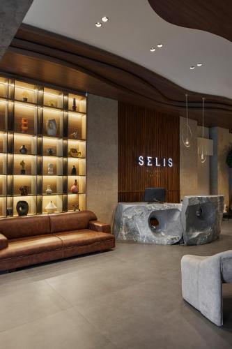 481441204 Hotel Selis
