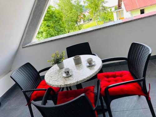 Balkons/terase, Apartments with parking space Delnice, Gorski kotar - 21611 in Delnice