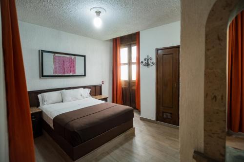 Double Room room in Hotel Don Quijote Plaza - Guadalajara Centro Historico