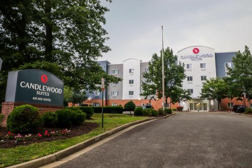 Candlewood Suites Richmond Airport, an IHG Hotel