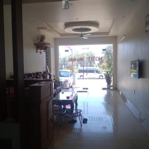 Gate Tuan Chau Hotel