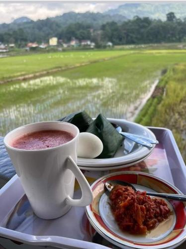 Food and beverages, Purabarang Homestay in Rantepao