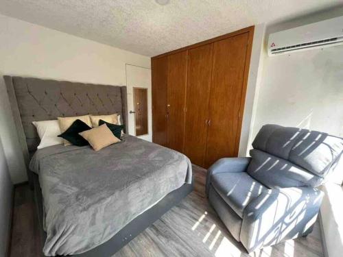 Casa de lujo en Chapalita,4 Rec , 1 en pta baja in Guadalajara, Mexico