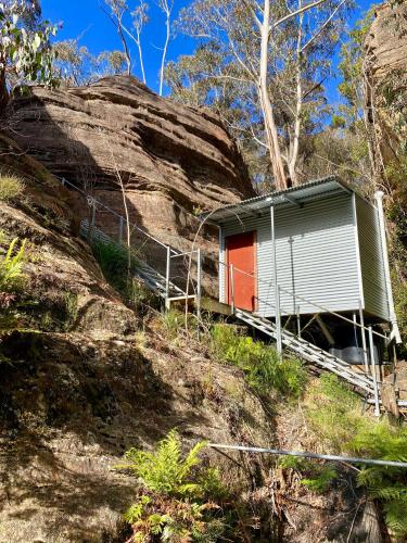 Fürdőszoba, Hatter's Hideout Cave and Lodge in Mount Victoria