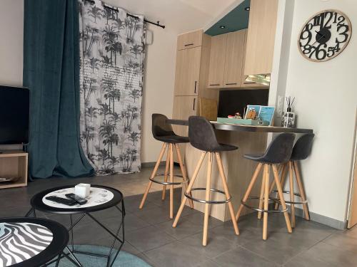 Élégant 45 m2 Lyon 6 + garage. Idéalement situé - Location saisonnière - Lyon