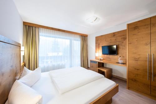 Ferienhotel Aussicht - image 2