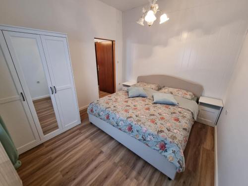  ANDRIJA 2+1, Ferienwohnung in Crikvenica