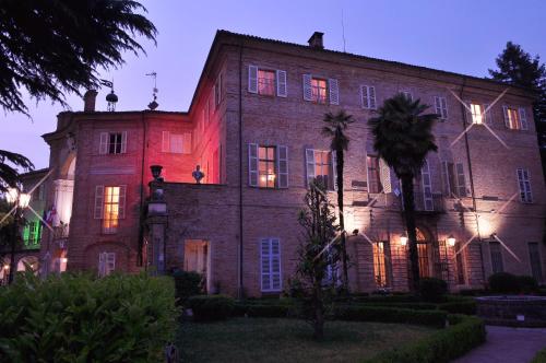 B&B Castell'Alfero - La Foresteria del Castello - Wellness Hotel in Dimora Storica - Bed and Breakfast Castell'Alfero