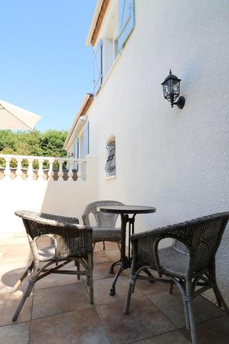 Maison avec piscine in Saint-Georges-d'Orques