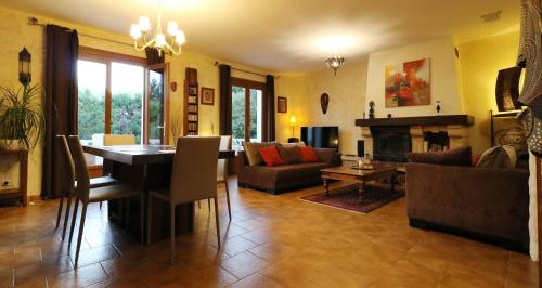 Maison avec piscine in Saint-Georges-d'Orques