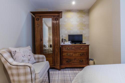 Yewfield Vegetarian Guest house Room Type - Standard Double Room