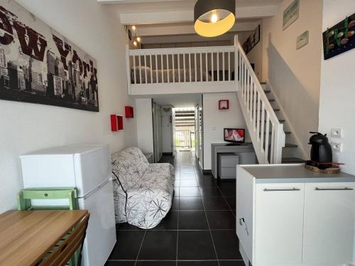 Appartement Saint-Cyprien, 1 pièce, 4 personnes - FR-1-106-85