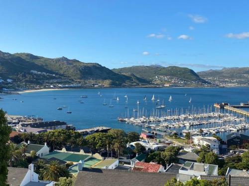 Regatta View - Simon's Town