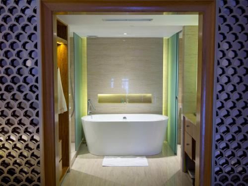 Grand Mahakam Hotel