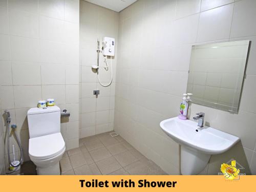 Studio with Balcony room in Sinar Rasa Homestay at I-Soho I-City