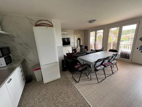 Facilities, Johnys apartment in Vratimov