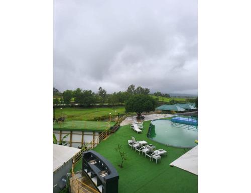 Amigos Lake Resort, Maharashtra