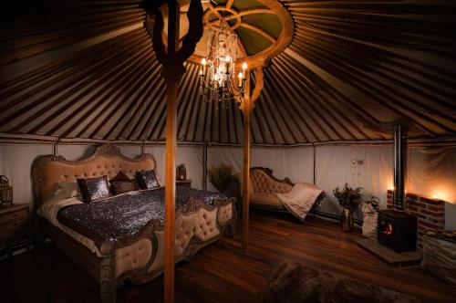 Lincoln Yurts