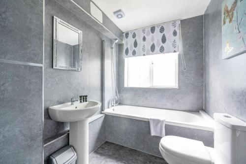 *F6GH For your most relaxed & cosy stay + FREE PARKING & WiFi in เวิร์ตลีย์