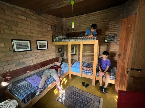 1 twin bed