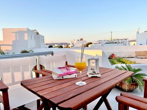 Anita Rooms & Suites Milos 3