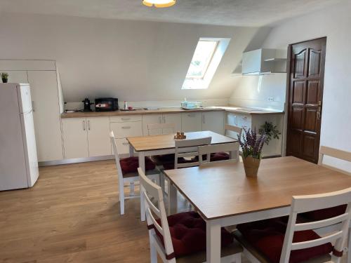 Konyha, Casa Maria Izvorul Muresului in Marosfő