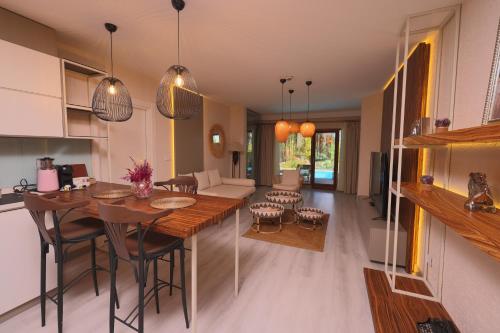 廚房, Flora Garden Beach Hotel - Adults Only 16 Plus - Couples Concept in 馬納夫加特