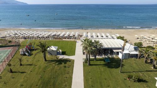 Vantaris Beach - image 13