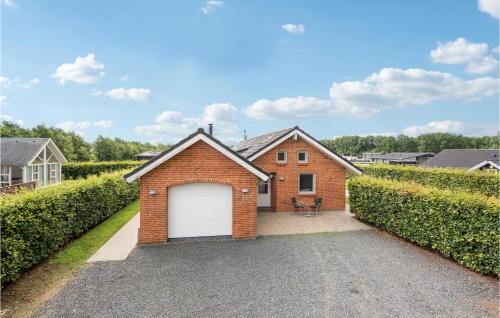 Lovely Home In Ansager With Kitchen