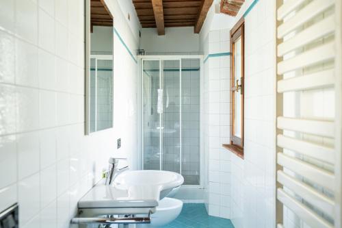 Three-Bedroom Apartment image 7