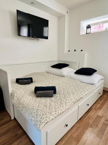 Double or Twin Room with Extra Bed