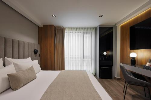 481553613 Hotel Selis