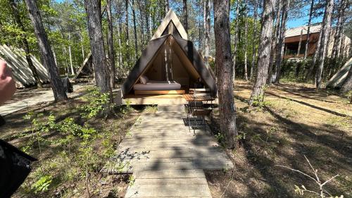 LONGOSPHERE GLAMPING