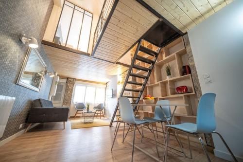 Loft spacieux rénové - Université - Guillotière - Location saisonnière - Lyon