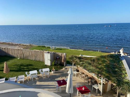 Garden, Bari Sea Paradise View in Fesca