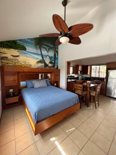 Tropical Beach Second Floor Studio With Hill View in Coco