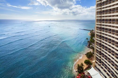 Sheraton Waikiki Beach Resort