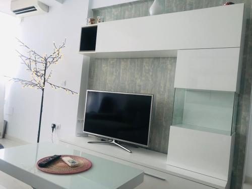 Sweet Home Malaga - Tap to explore photos