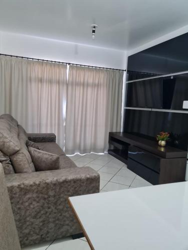 Apartamento com mobília nova 101!